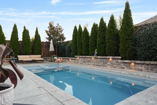 $1,450,000 | 280 Pacific Heights Drive, Santa Rosa, CA 95403