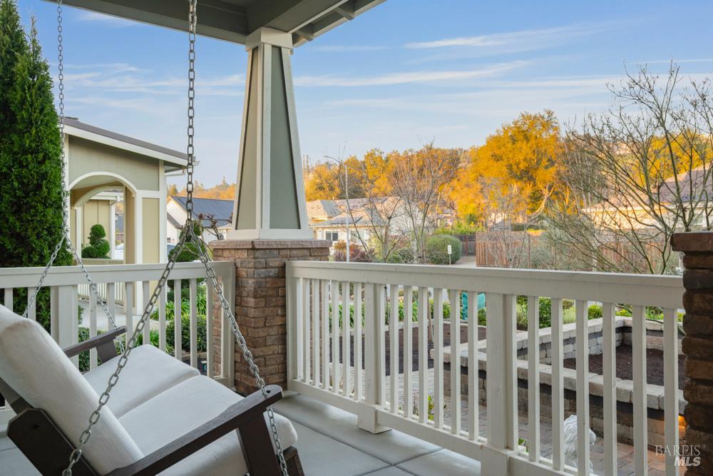 280 Pacific Heights Drive Santa Rosa, CA 95403 - Photo 4 of 72