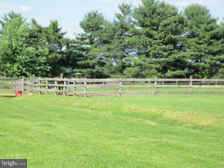 66 Eayrestown Road Medford, NJ 08055 - Photo 13 of 15 Gallery Image 13