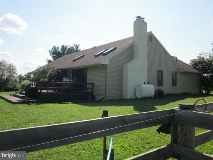 Exterior Back