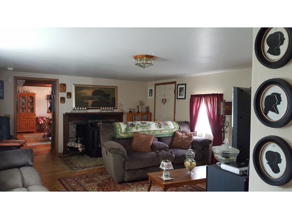 102 Reservoir Road Deering, NH 03244 - Photo 3 of 20