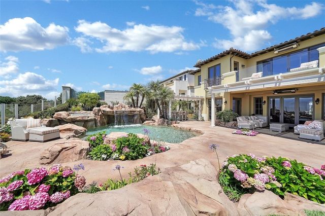 $8,600,000 | 20 Via Coralle, Newport Coast, CA 92657