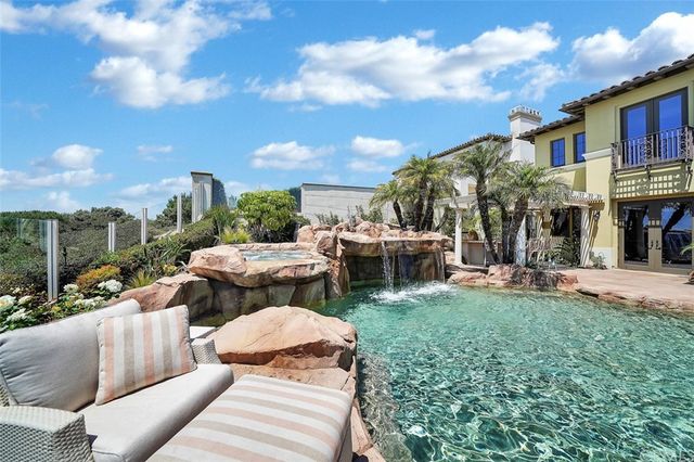 $8,600,000 | 20 Via Coralle, Newport Coast, CA 92657