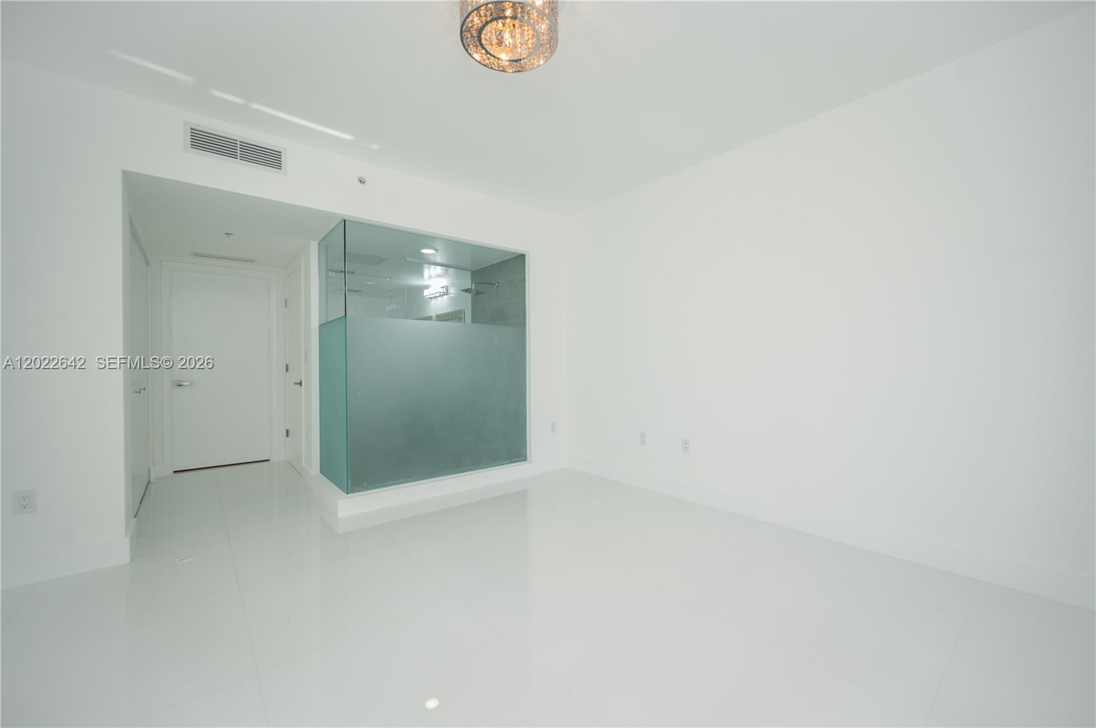 92 Southwest 3rd Street, Unit 3411 Miami, FL 33130 - Photo 37 of 42