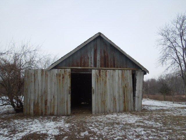 6800 Kennedy Road Marlette, MI 48453 - Photo 17 of 19 oih 022.jpg