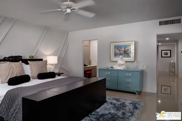 $1,425,000 | 2324 Camino Vida, Palm Springs, CA 92264