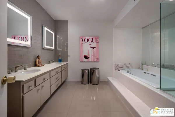 $1,425,000 | 2324 Camino Vida, Palm Springs, CA 92264