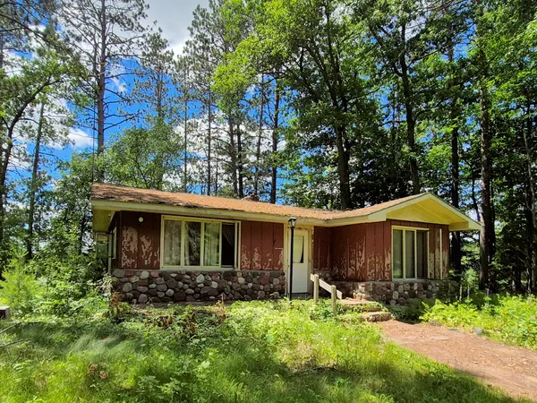 $600,000 | 9341 North Nyberg Road, Hayward, WI 54843