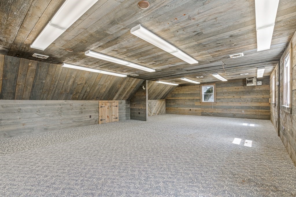 72 Cambridge Road Woburn, MA 01801 - Photo 33 of 41 Gallery Image 33