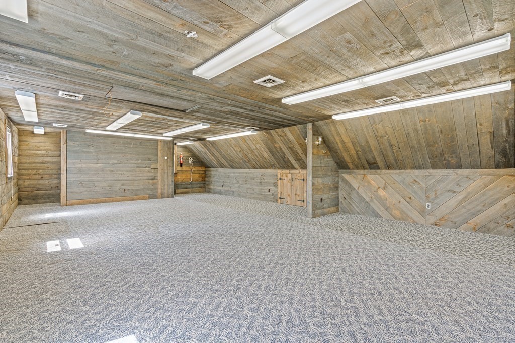 72 Cambridge Road Woburn, MA 01801 - Photo 34 of 41 Gallery Image 34