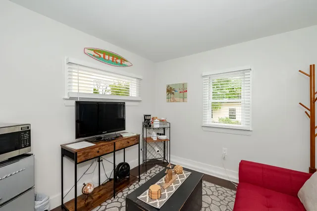 $779,900 | 281 York Street, York, ME 03909