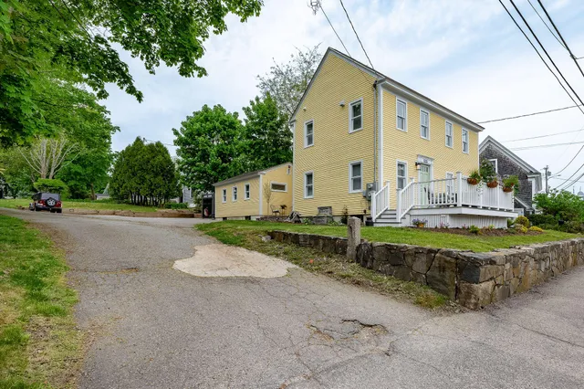$779,900 | 281 York Street, York, ME 03909