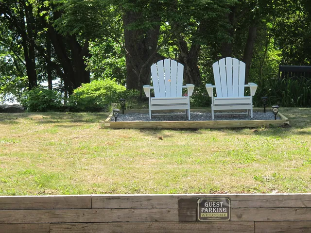 $779,900 | 281 York Street, York, ME 03909