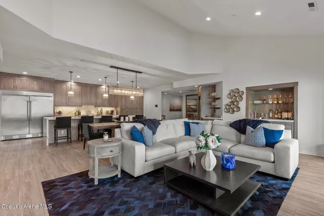 $1,795,000 | 4549 South Arrow Point Drive, Unit 303, Harrison, ID 83833