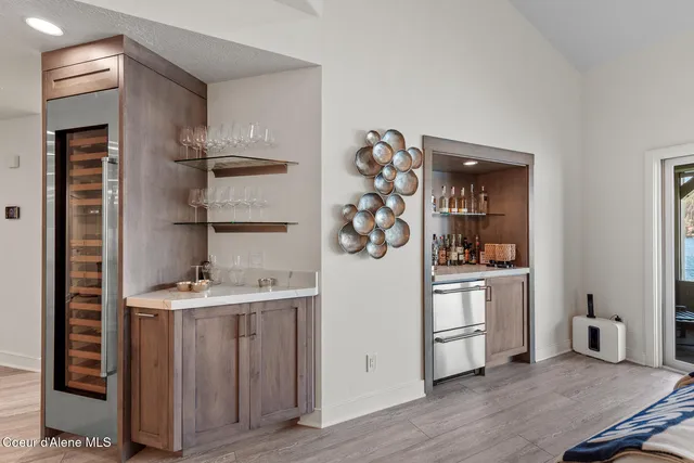 $1,795,000 | 4549 South Arrow Point Drive, Unit 303, Harrison, ID 83833