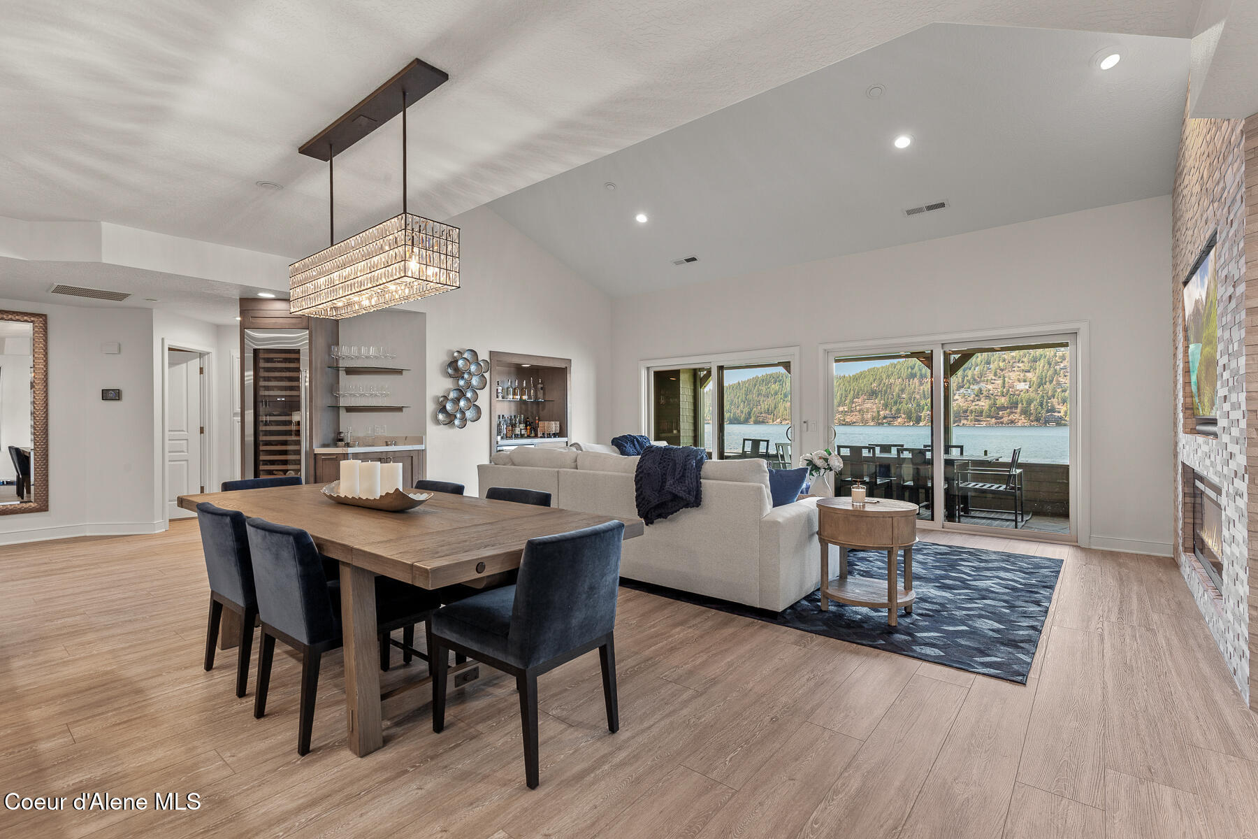 4549 South Arrow Point Drive, Unit 303 Harrison, ID 83833 - Photo 10 of 22 ArrowPointF303-3