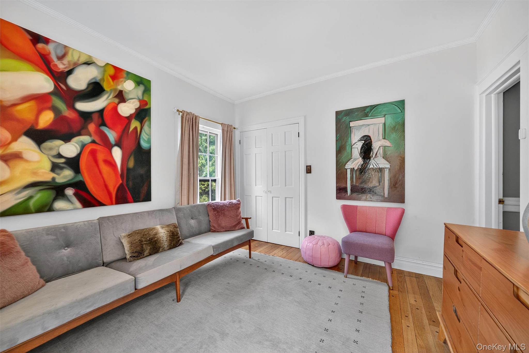 1657 River Road Damascus, PA 18415 - Photo 26 of 43 a living room with furniture and a couch