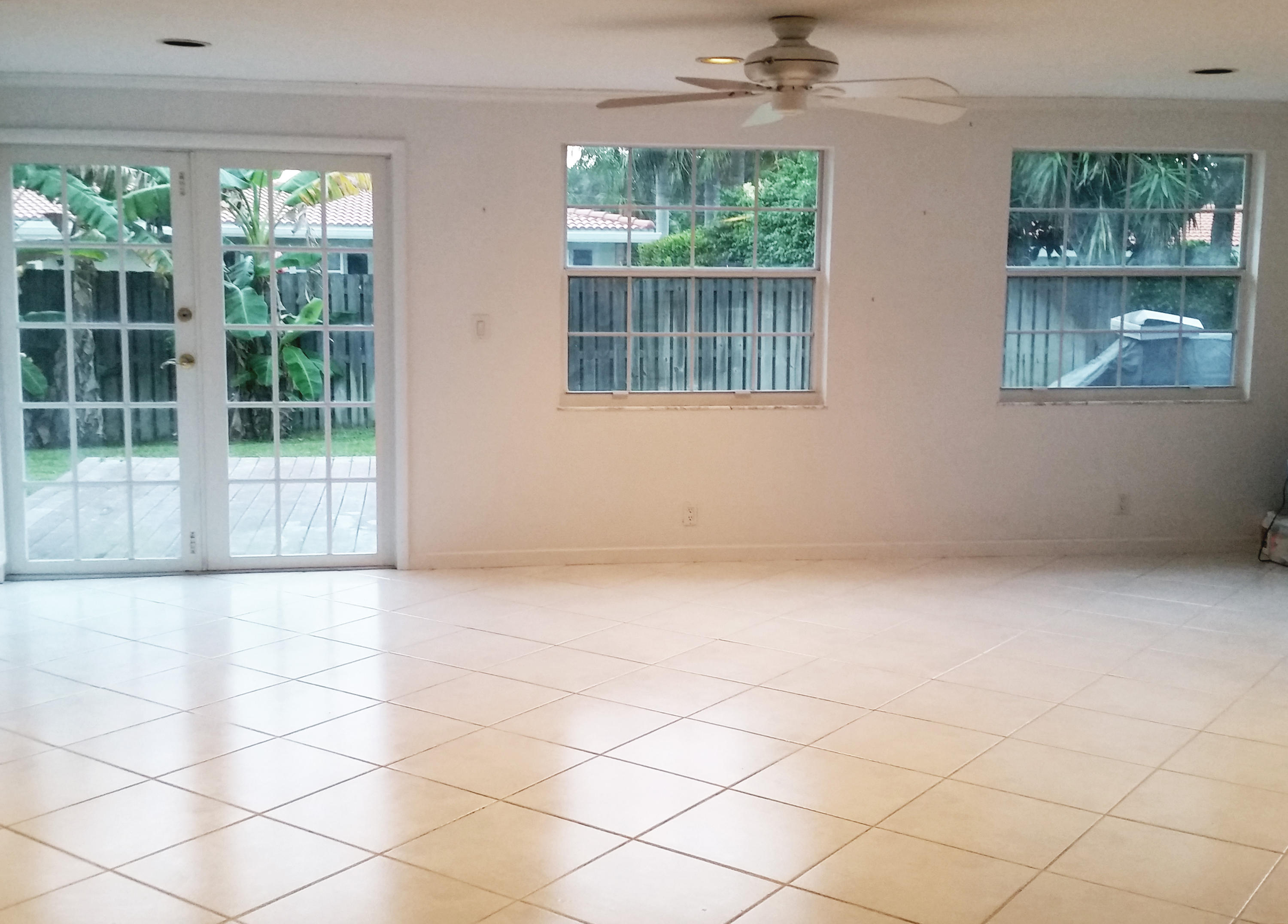 781 West Camino Real Boca Raton, FL 33486 - Photo 15 of 29 family room
