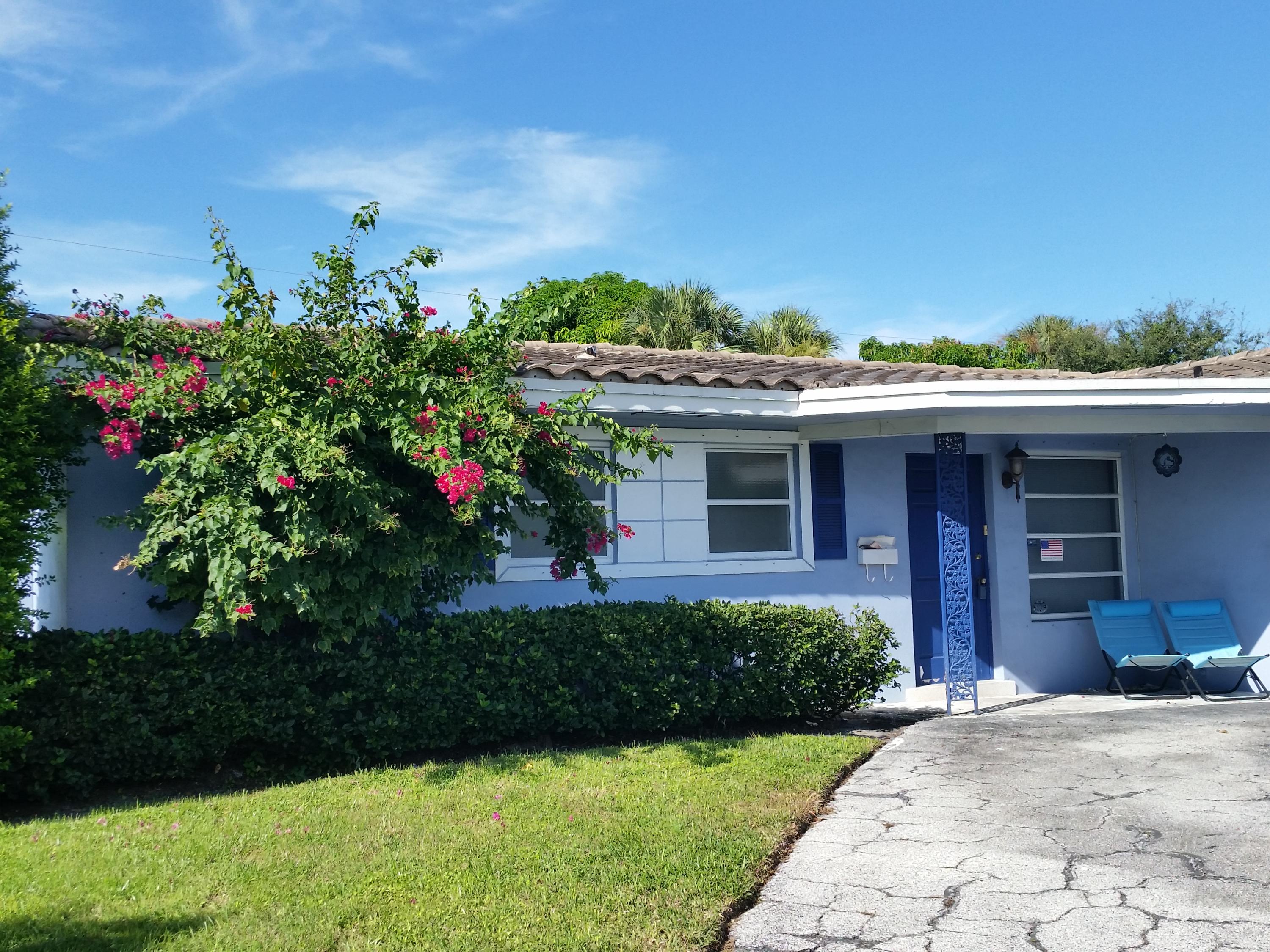 781 West Camino Real Boca Raton, FL 33486 - Photo 5 of 29 ENTRANCE