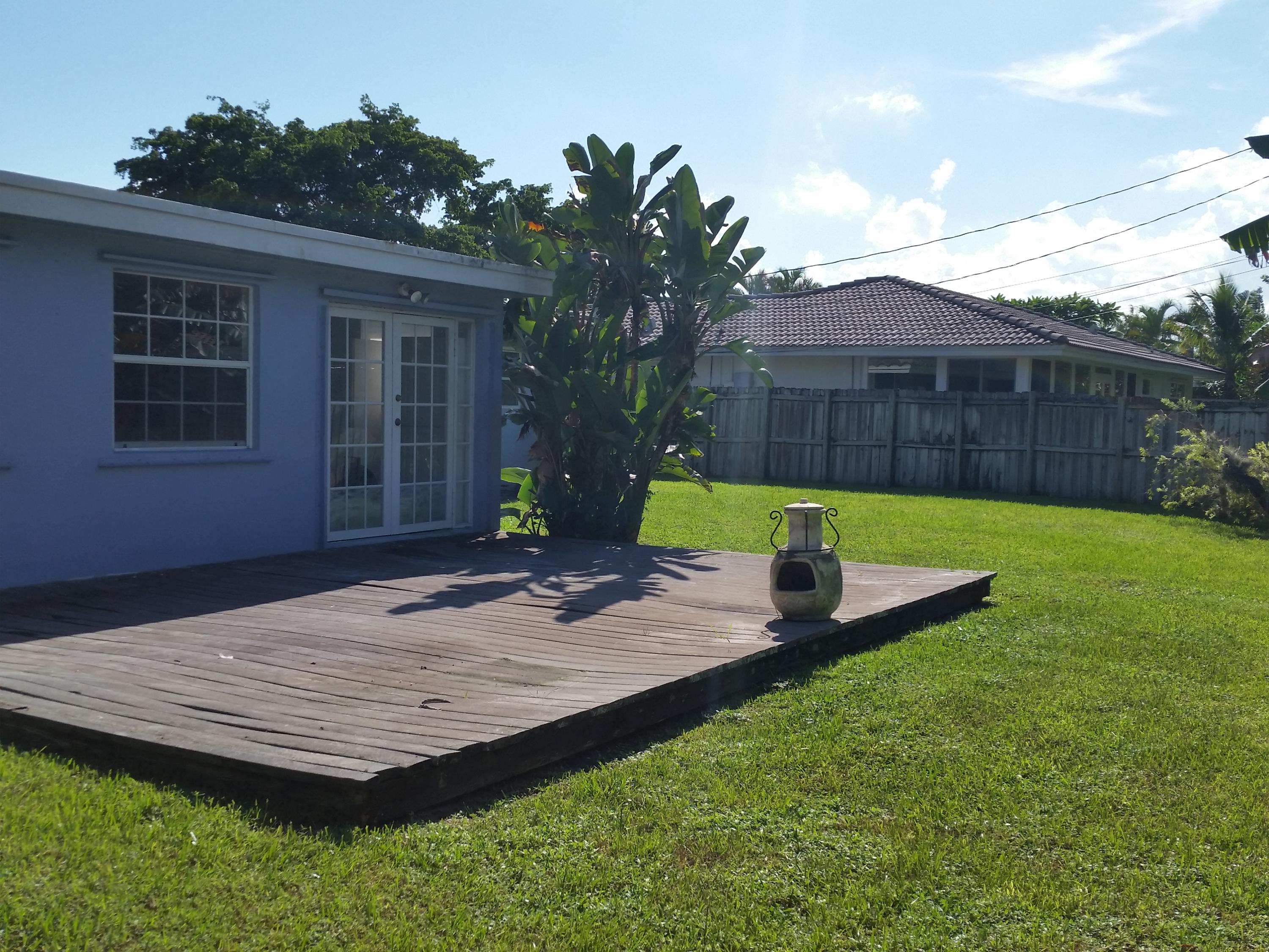 781 West Camino Real Boca Raton, FL 33486 - Photo 6 of 29 DECK VIEW