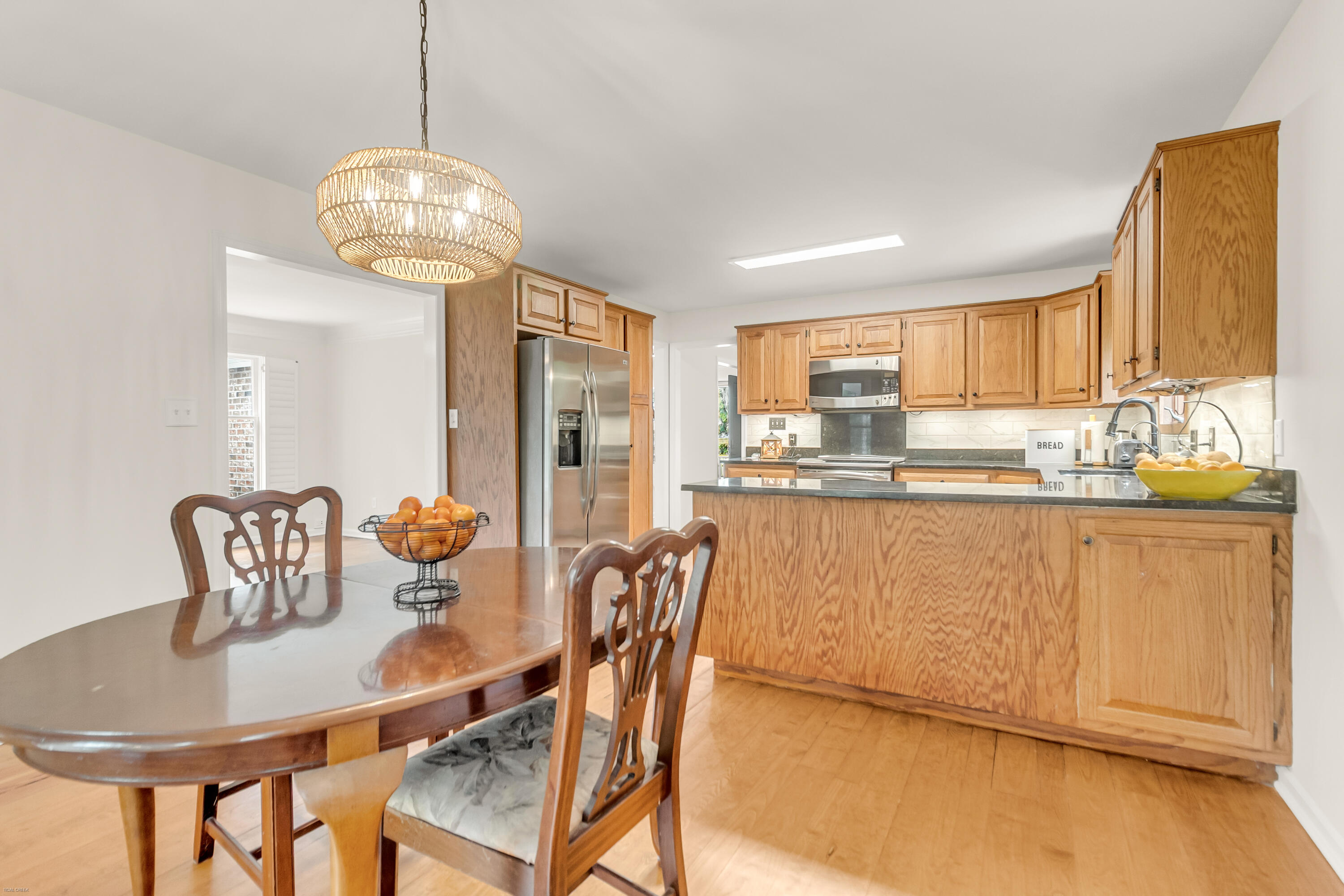 513 Sweetbay Road Charleston, SC 29412 - Photo 23 of 41 513 Sweetbay -Tidalcreekphoto- (20)