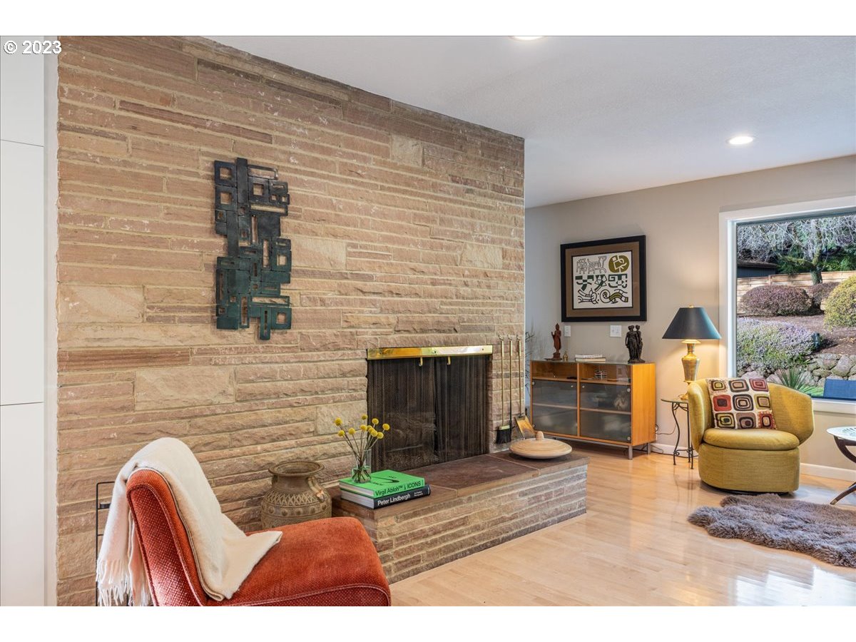 10165 Southwest Arborcrest Way Portland, OR 97225 - Photo 26 of 48 Gallery Image 26