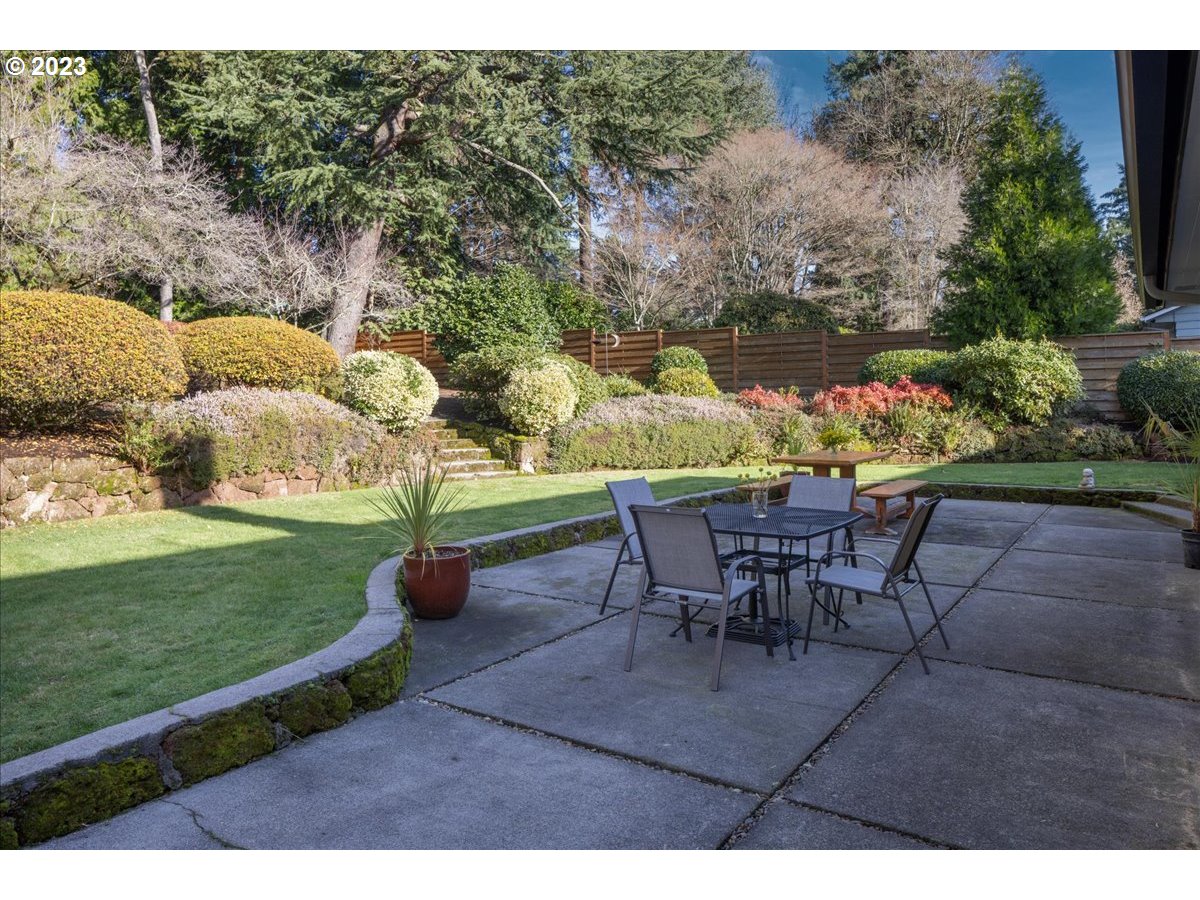 10165 Southwest Arborcrest Way Portland, OR 97225 - Photo 45 of 48 Gallery Image 45