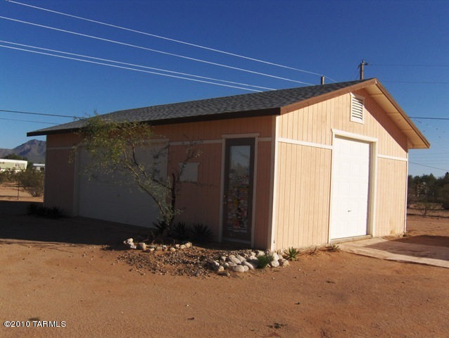 6065 North Avra Road Tucson, AZ 85743 - Photo 9 of 14