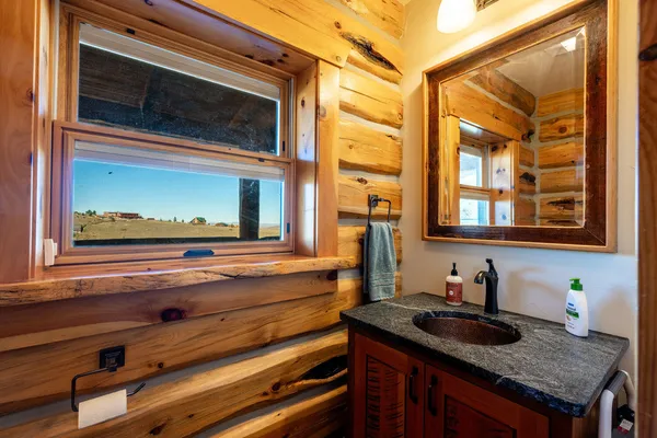 $1,050,000 | 71 Lower Hideaway Lane, Sheridan, WY 82801
