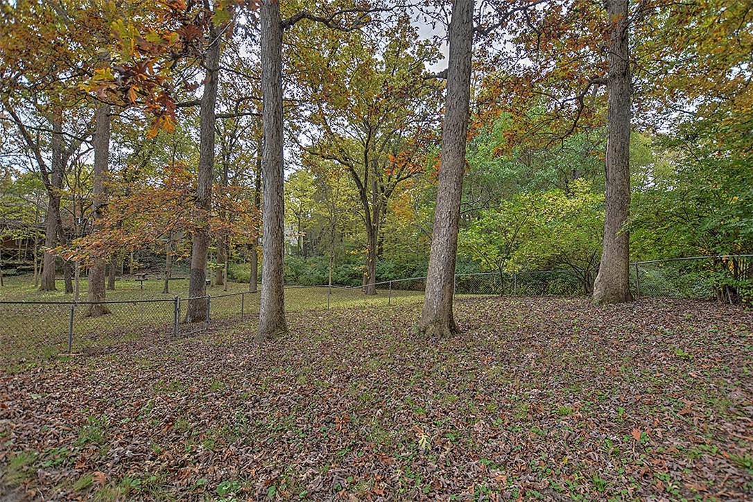355 Bay Shore Drive Decatur, IL 62521 - Photo 32 of 33