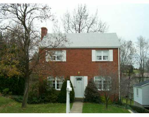 6 Robinhood Road Green Tree, PA 15220 - Photo 1 of 7 Gallery Image 1