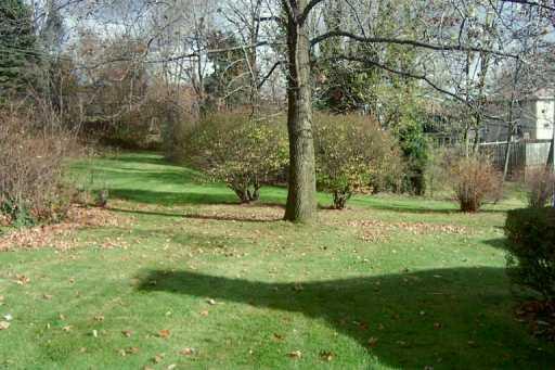 6 Robinhood Road Green Tree, PA 15220 - Photo 6 of 7 Gallery Image 6