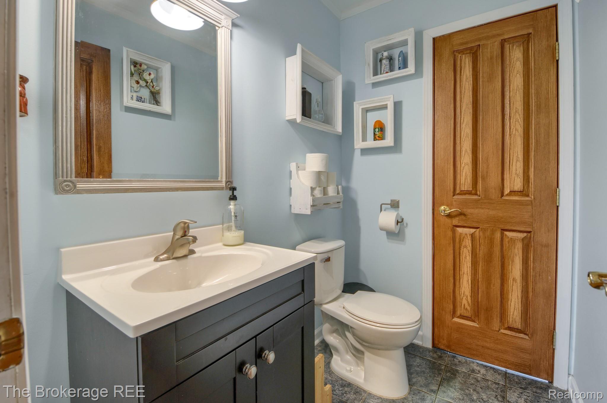 2249 North Irish Road Davison, MI 48423 - Photo 31 of 44 SD3_3336-HDR(5).jpg