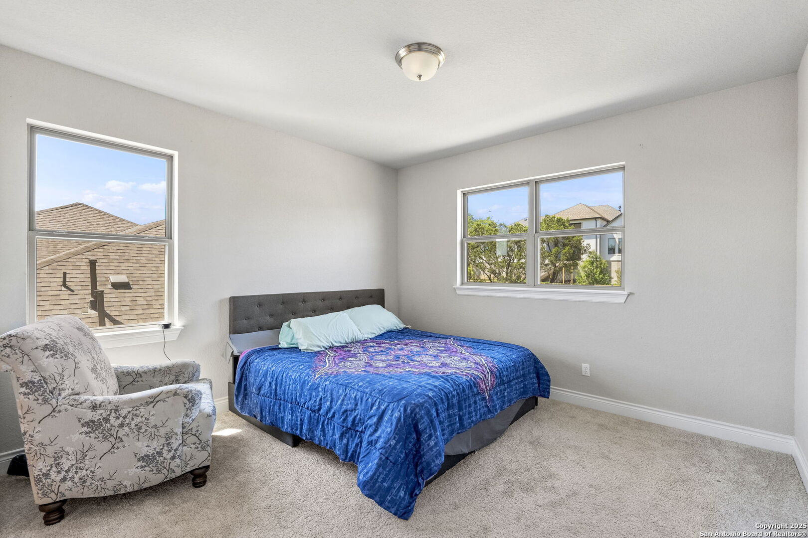 18323 Powder San Antonio, TX 78257 - Photo 27 of 42 a bedroom with a bed and a couch