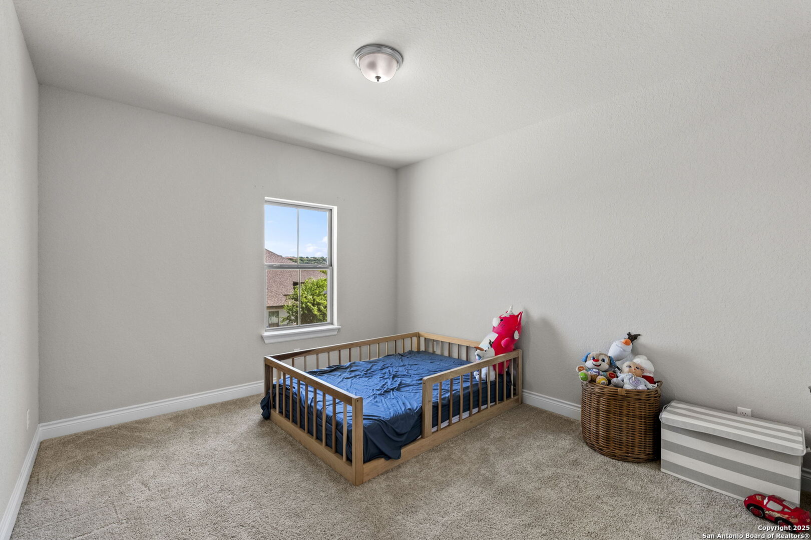 18323 Powder San Antonio, TX 78257 - Photo 28 of 42 a room with toys and stairs