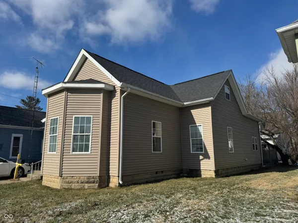 $129,900 | 320 East 6th Street, Rushville, IN 46173