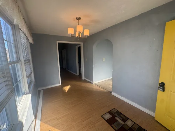$129,900 | 320 East 6th Street, Rushville, IN 46173