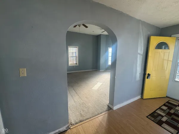 $129,900 | 320 East 6th Street, Rushville, IN 46173