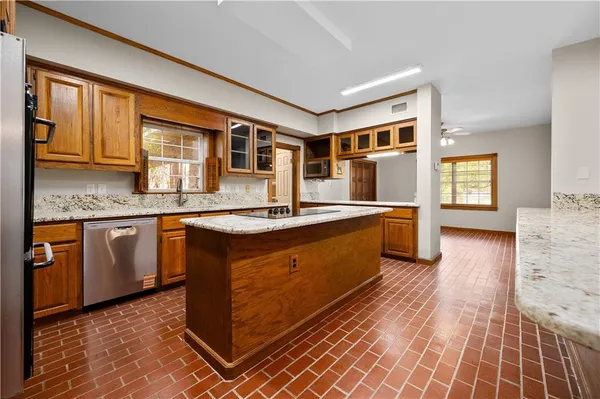 $399,000 | 3934 Staples Road, Pineville, LA 71360