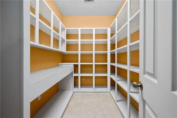 $399,000 | 3934 Staples Road, Pineville, LA 71360