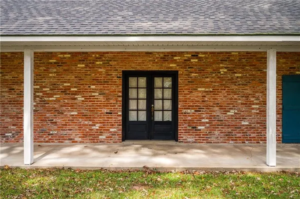 $399,000 | 3934 Staples Road, Pineville, LA 71360