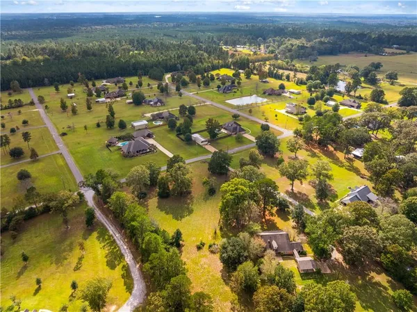 $399,000 | 3934 Staples Road, Pineville, LA 71360