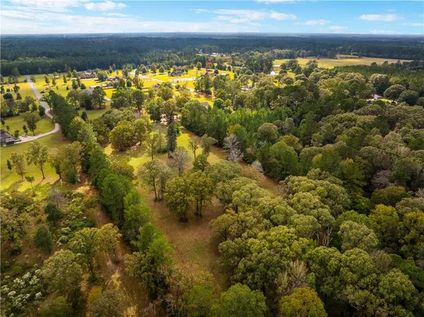 $450,000 | 3934 Staples Road, Pineville, LA 71360