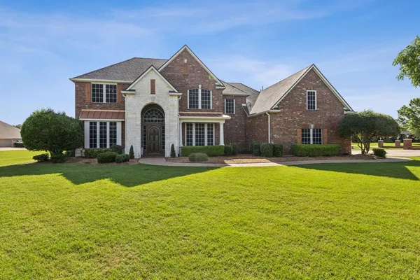 $1,275,000 | 1505 Barton Creek Court, Lucas, TX 75002