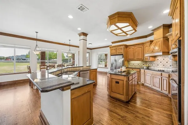 $1,275,000 | 1505 Barton Creek Court, Lucas, TX 75002