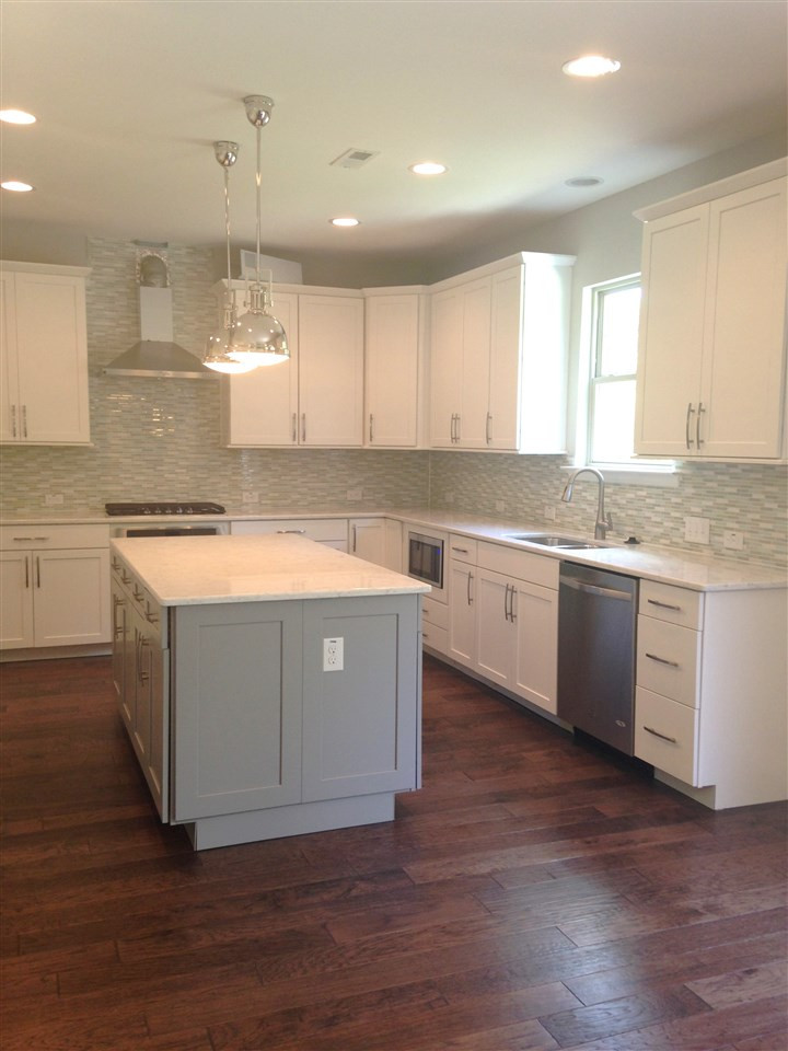 846 Wickham Ridge Road, Unit 1 Apex, NC 27539 - Photo 5 of 25 Impeccable Gourmet Kitchen