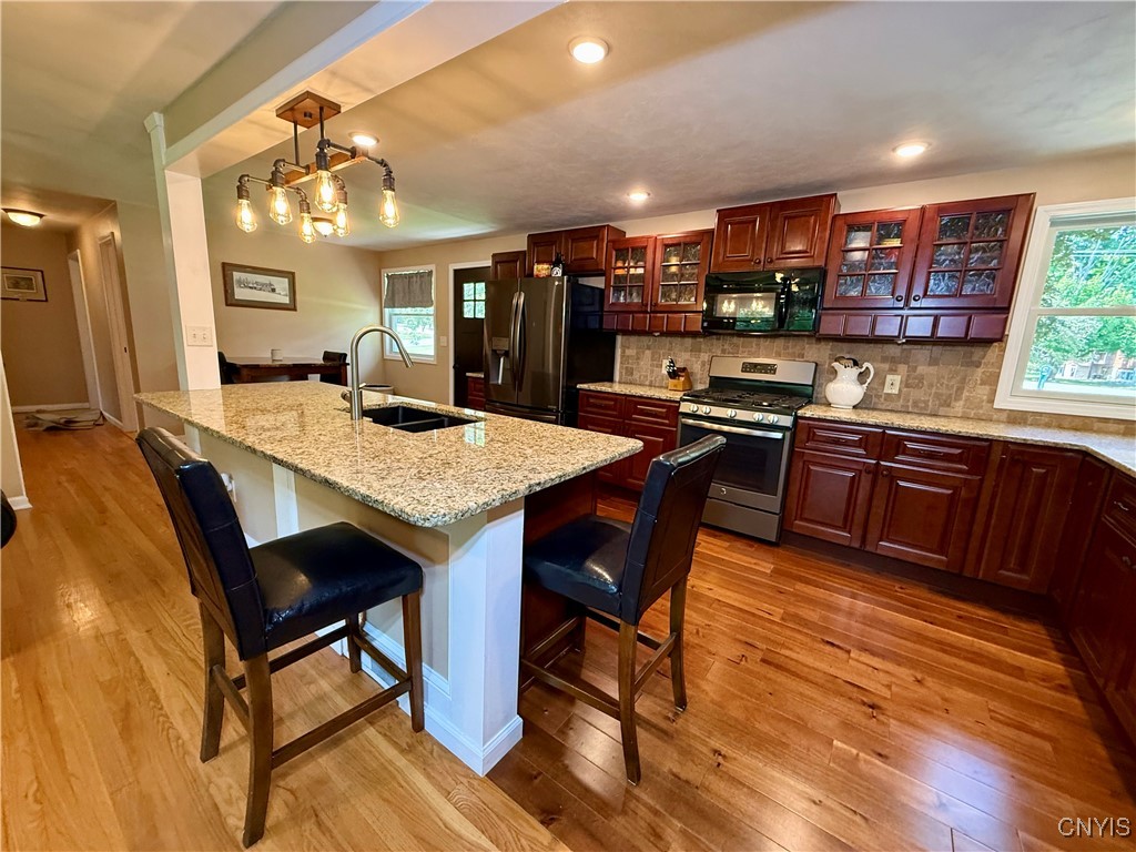 316 West Seneca Street Manlius, NY 13104 - Photo 17 of 37