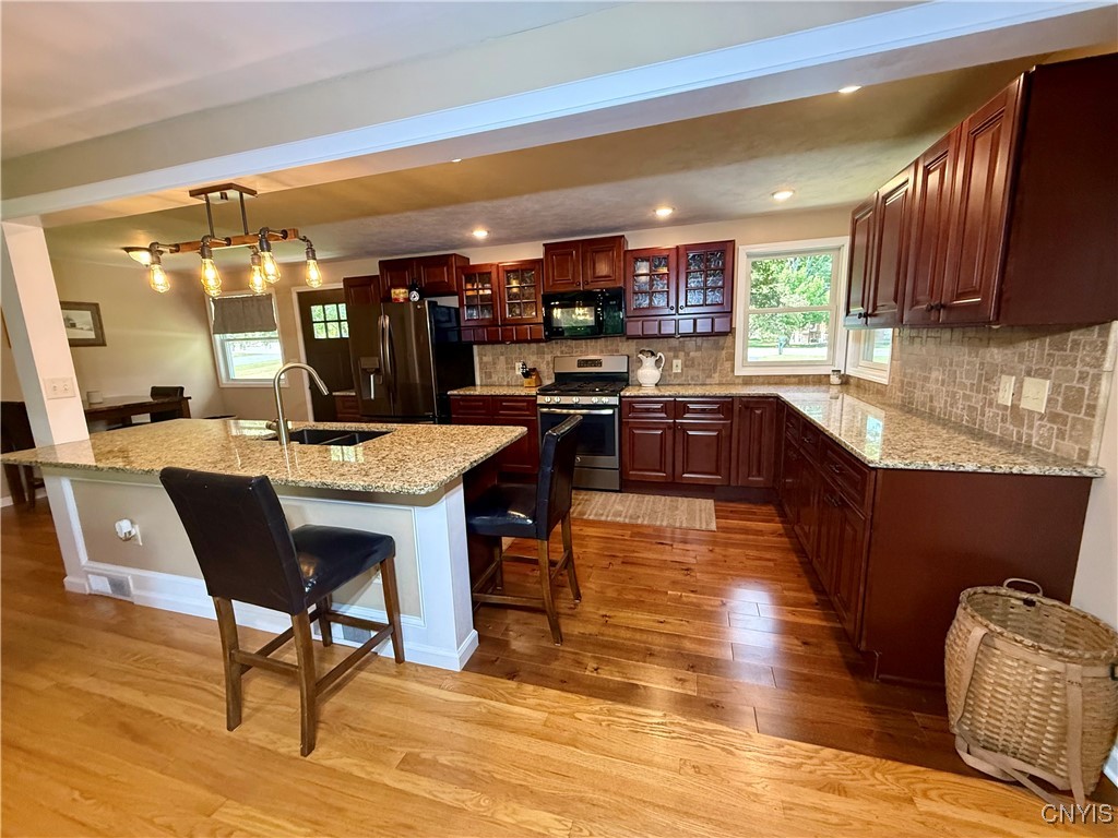 316 West Seneca Street Manlius, NY 13104 - Photo 19 of 37