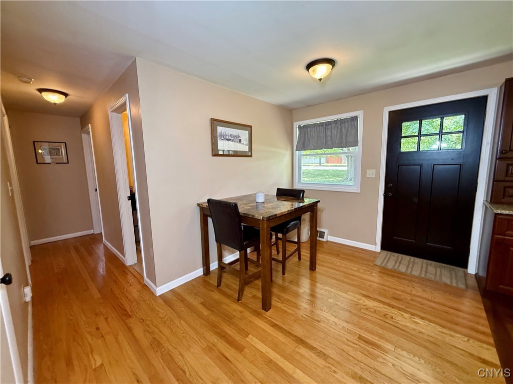 316 West Seneca Street Manlius, NY 13104 - Photo 20 of 37