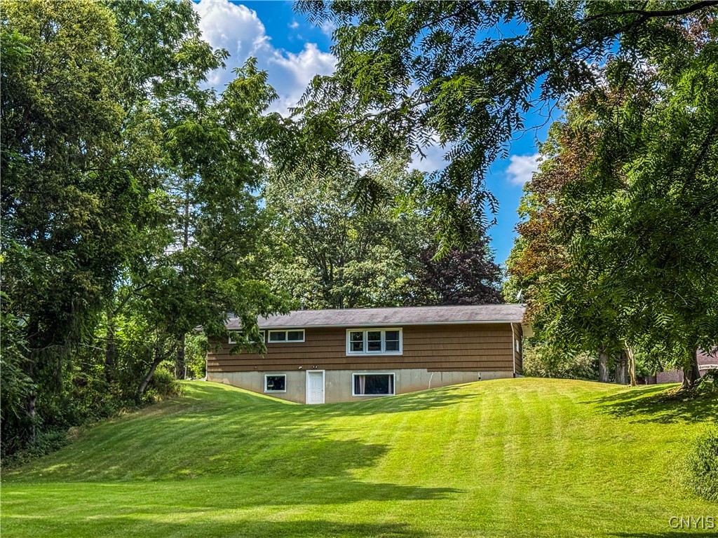 316 West Seneca Street Manlius, NY 13104 - Photo 31 of 37